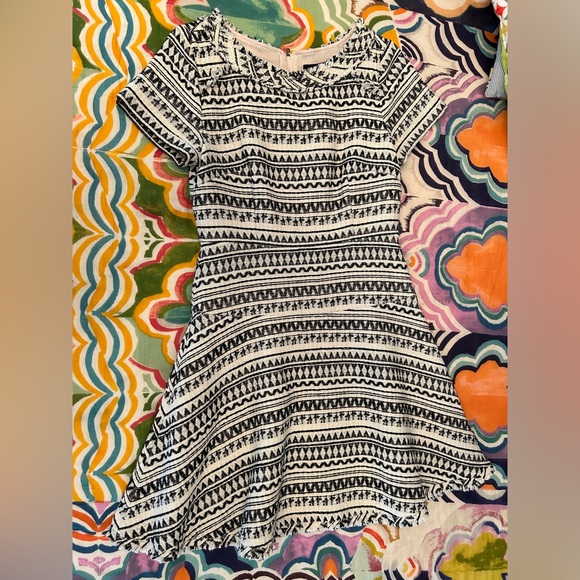 Banana Republic Jaquard Frayed Hem Dress (black and cream) Size 6 - Picture 2 of 7